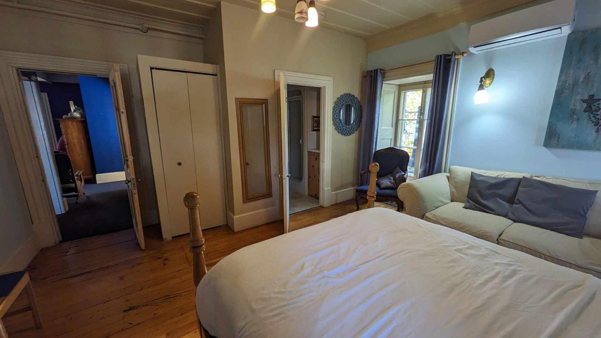 Hotel La Maison Rousseau Montmagny Pokoj fotografie