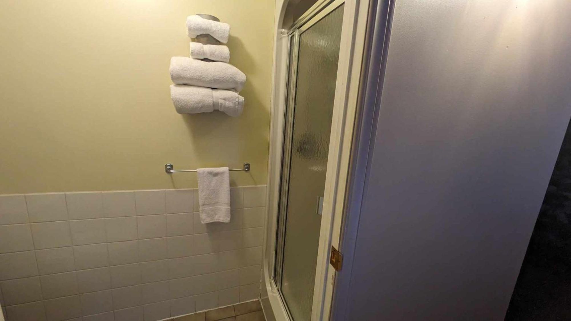 Hotel La Maison Rousseau Montmagny Pokoj fotografie